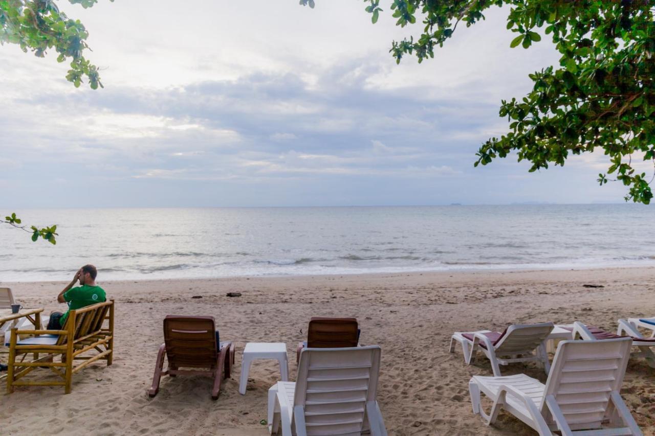 海砂太阳酒店 Ko Lanta 外观 照片