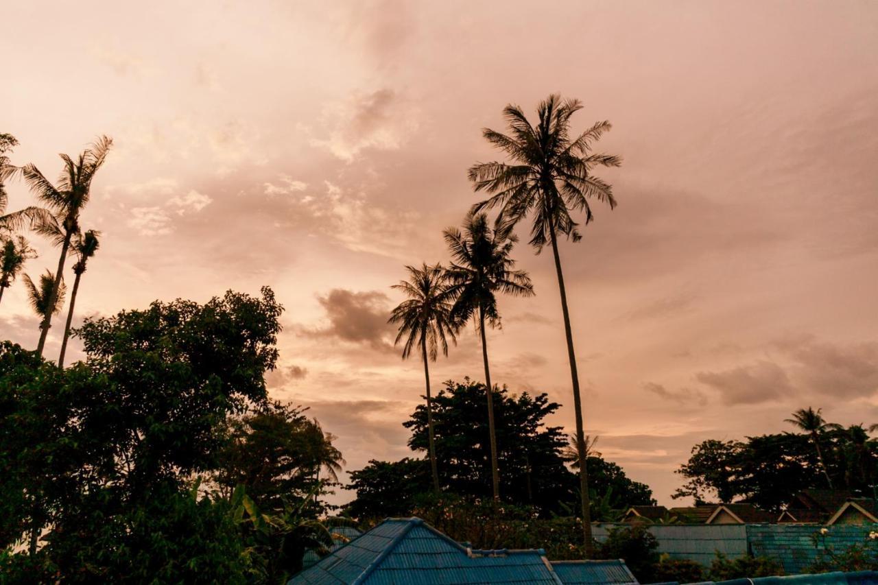 海砂太阳酒店 Ko Lanta 外观 照片